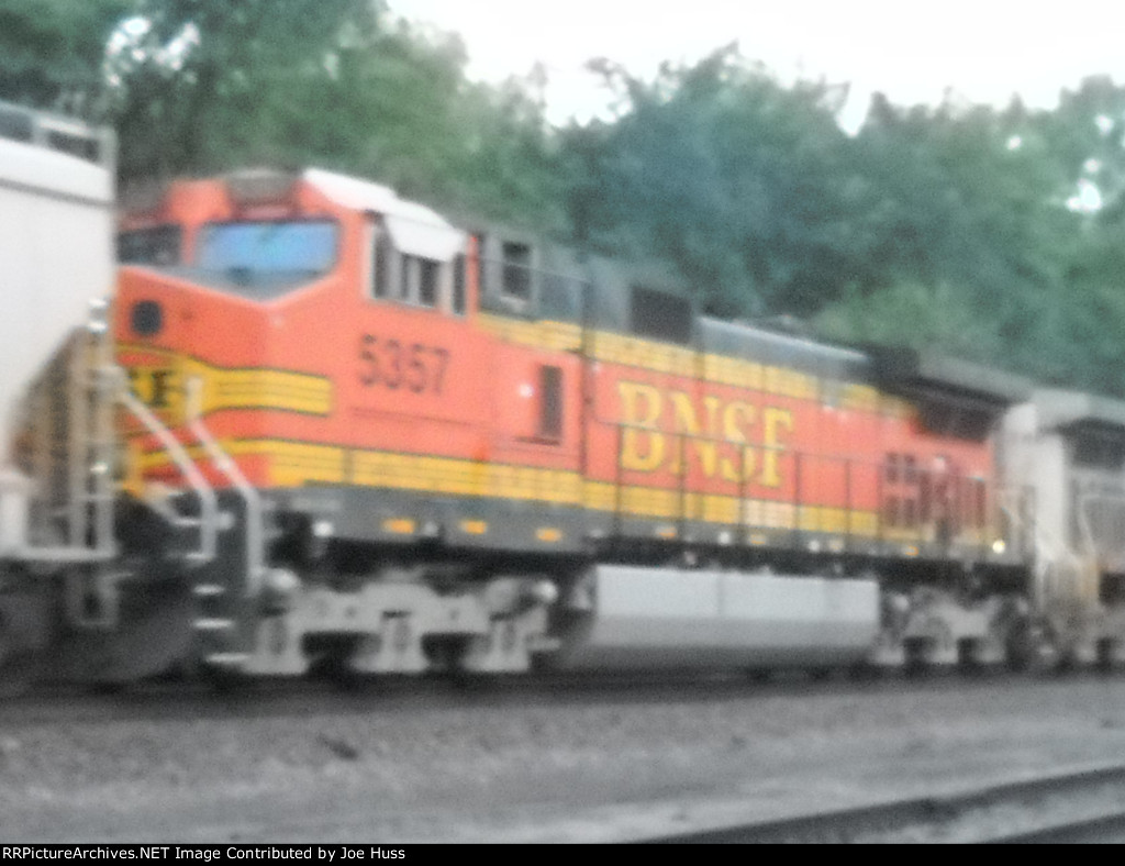 BNSF 5357